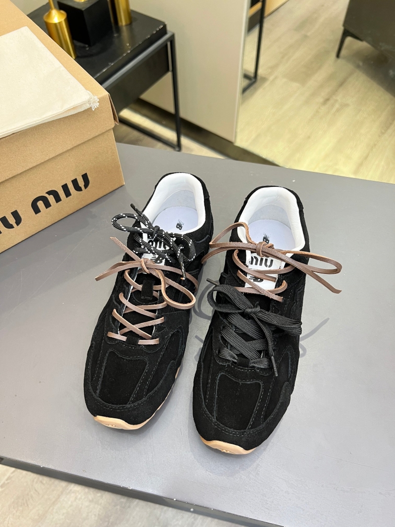 Miu Miu Casual Shoes